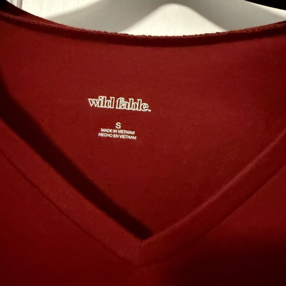 Wild Fable Red Crop Fitted T-Shirt - Picture 2 of 2